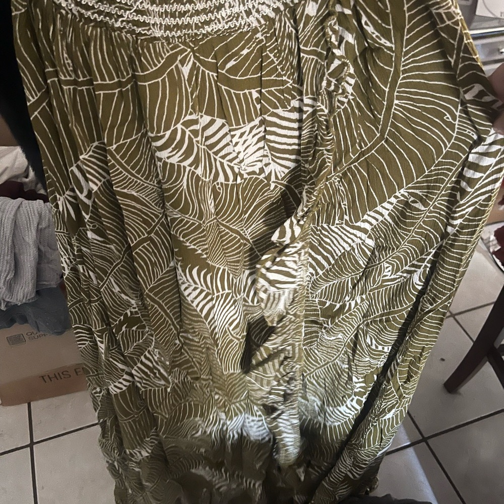 Green and White Leaf Print dress